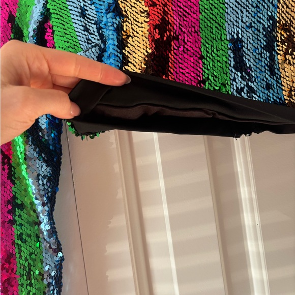 Cropped Long Sleeve Sequin Top - Multicolor Stripes - Picture 3 of 15